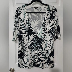Talbots Woman White, Black & Green Bamboo Leaf Print Short Sleeve Cardigan 2X